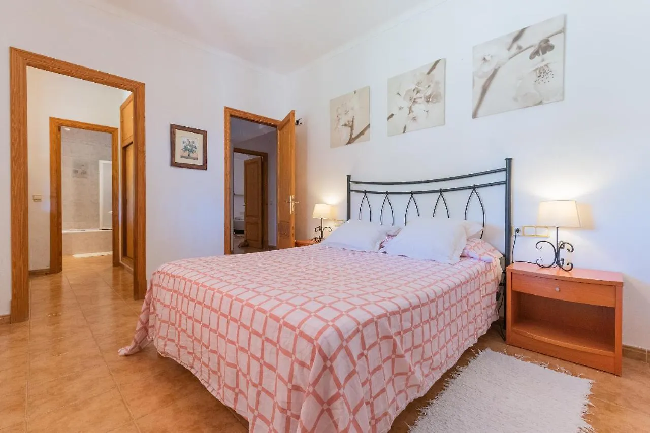 Villa Can Llinas سينييس
